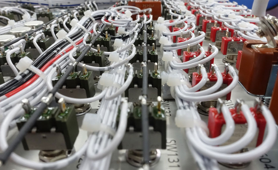 シミュレータ装置