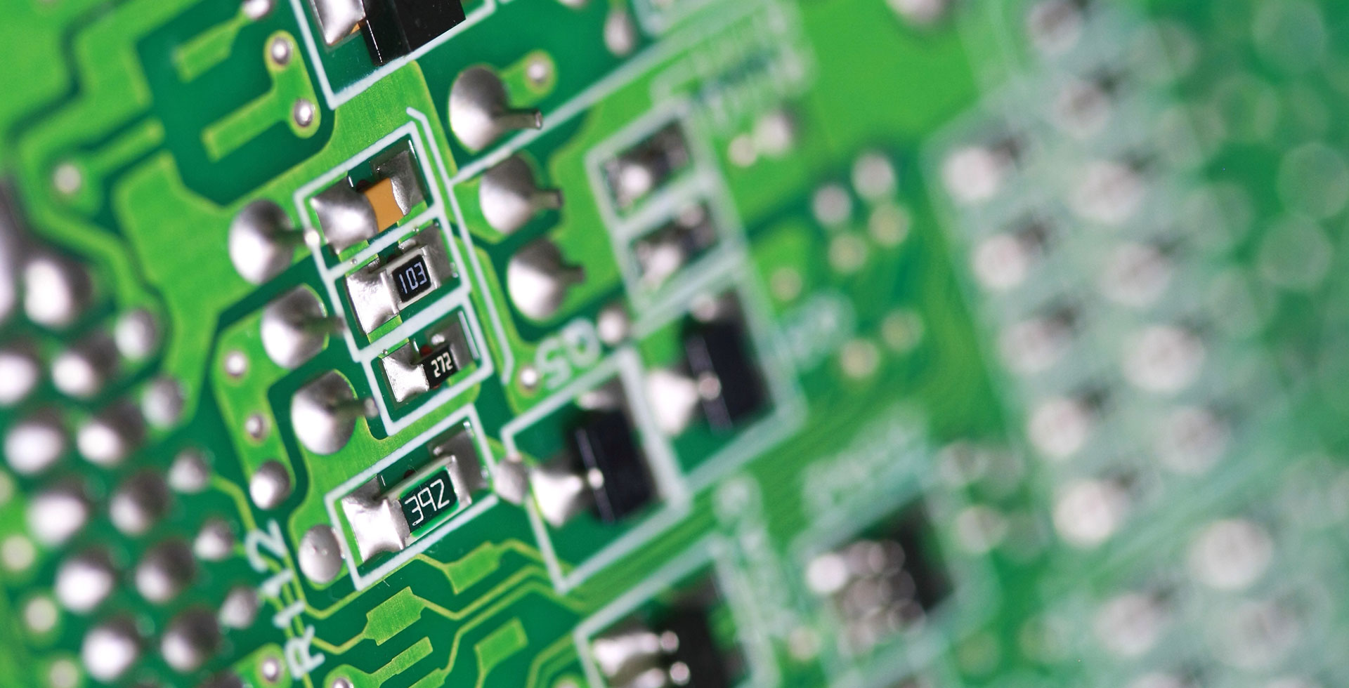 基板と板金製作